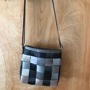 Harveys Seatbelt Bag Mini Messenger